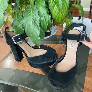 Steve Madden Black Jillyy Platform Sandals